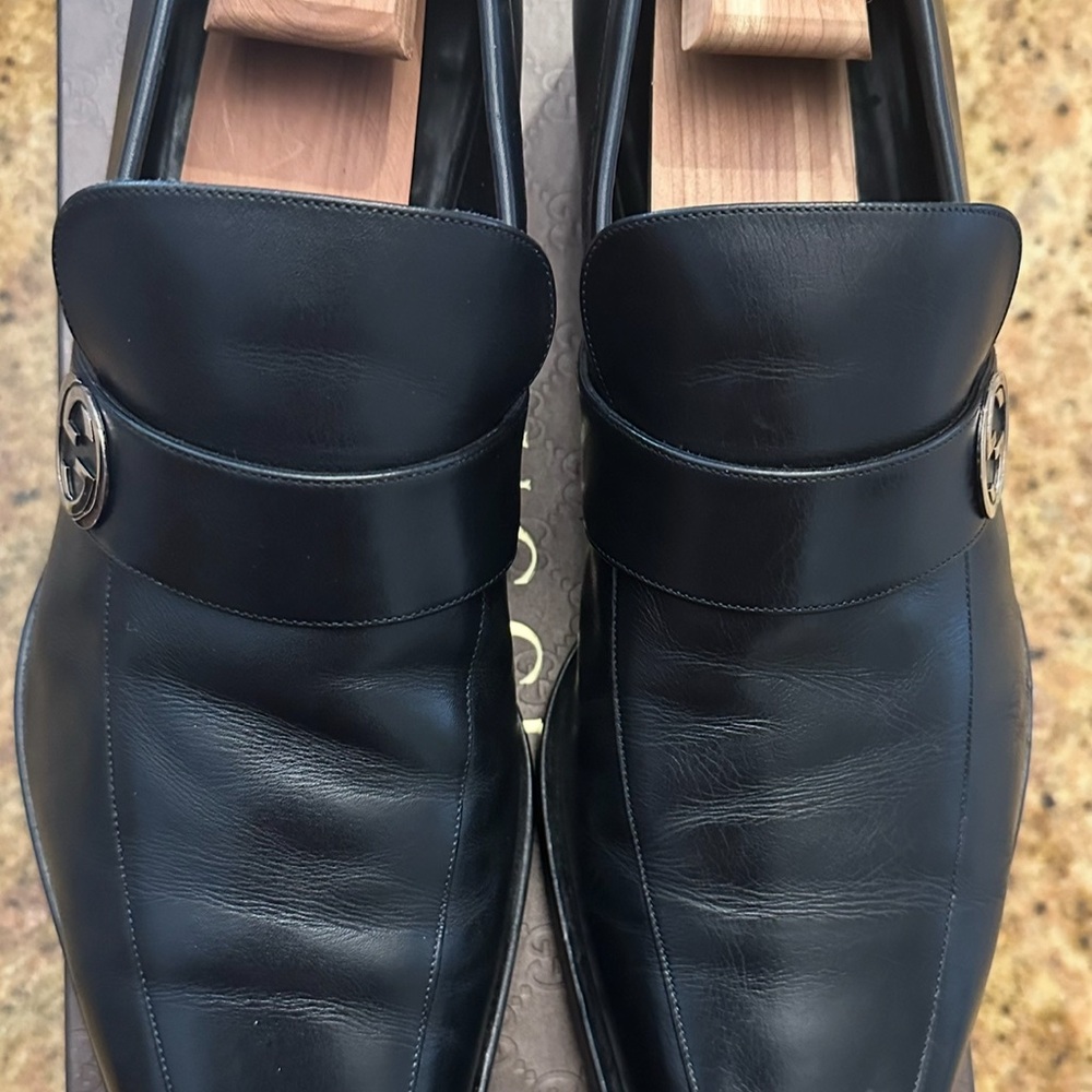 Gucci Black Leather Men's Slip-On Loafers
